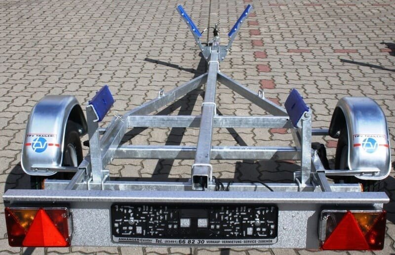 BA-550-L-Bootstrailer-550-kg-mit-Langauflagen.jpg BA 550 L Bootstrailer 550 kg mit Langauflagen.jpg